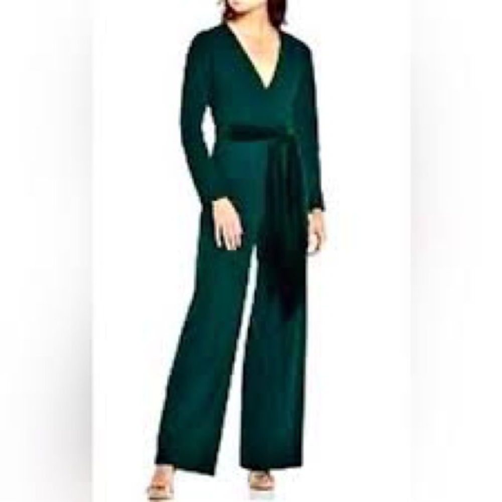 BADGLEY MISCHKA Hadley Emerald Velvet Sash splice v neck flare leg Jumpsuit sz 4